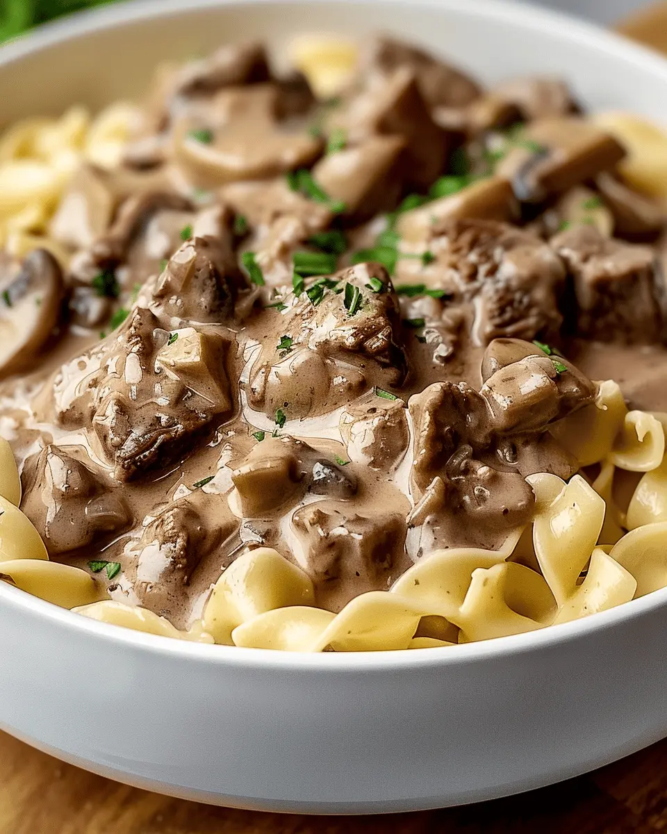 Old Fashioned Beef Stroganoff: A Cozy Twist with Turkey Bacon