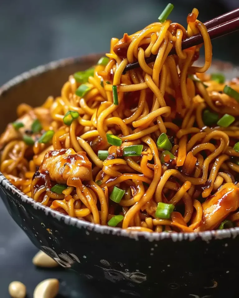 Sticky Garlic Chicken Noodles